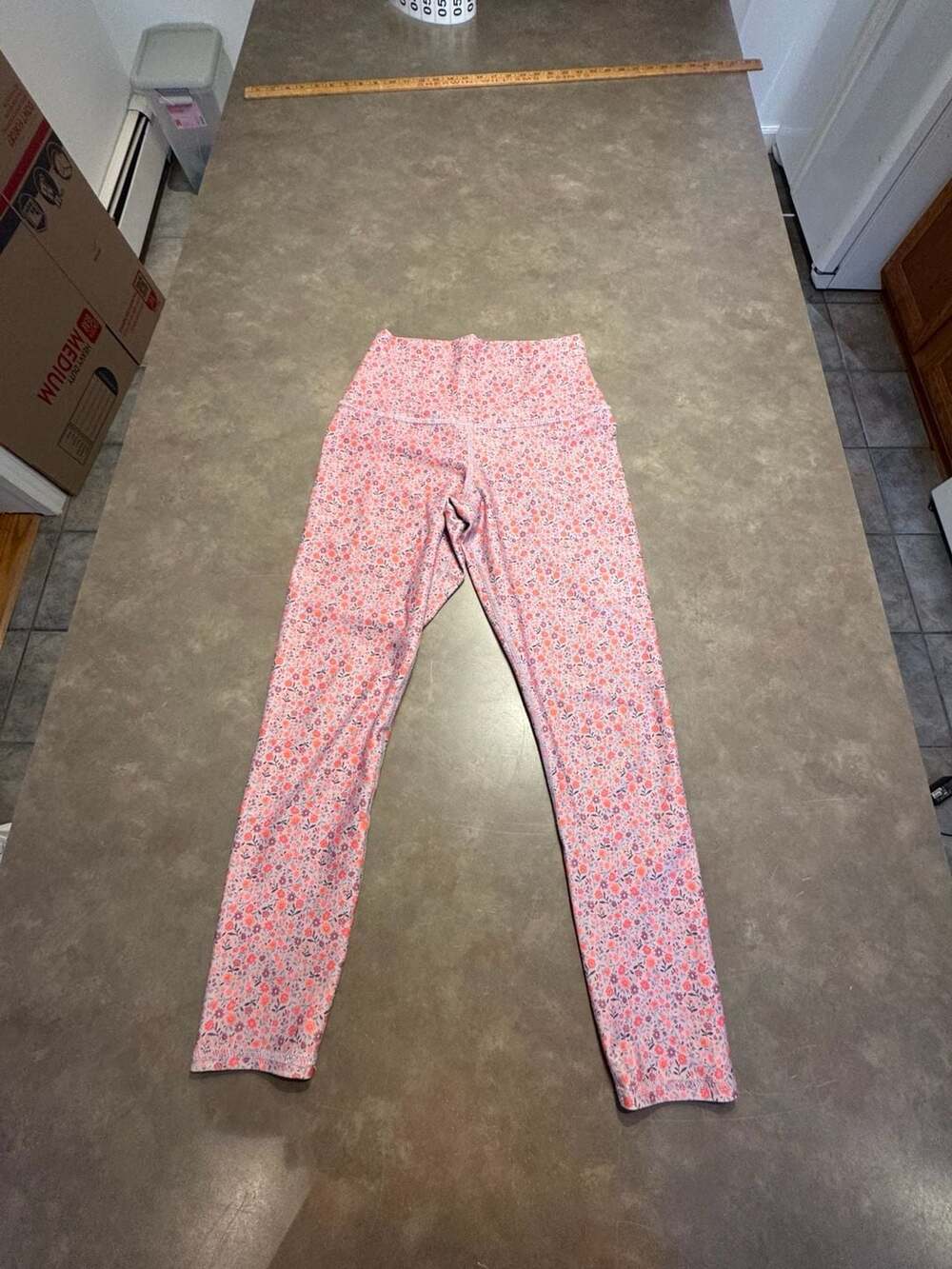 Evolution and Creation Women's High Waist Capri Leggings, Floral Print